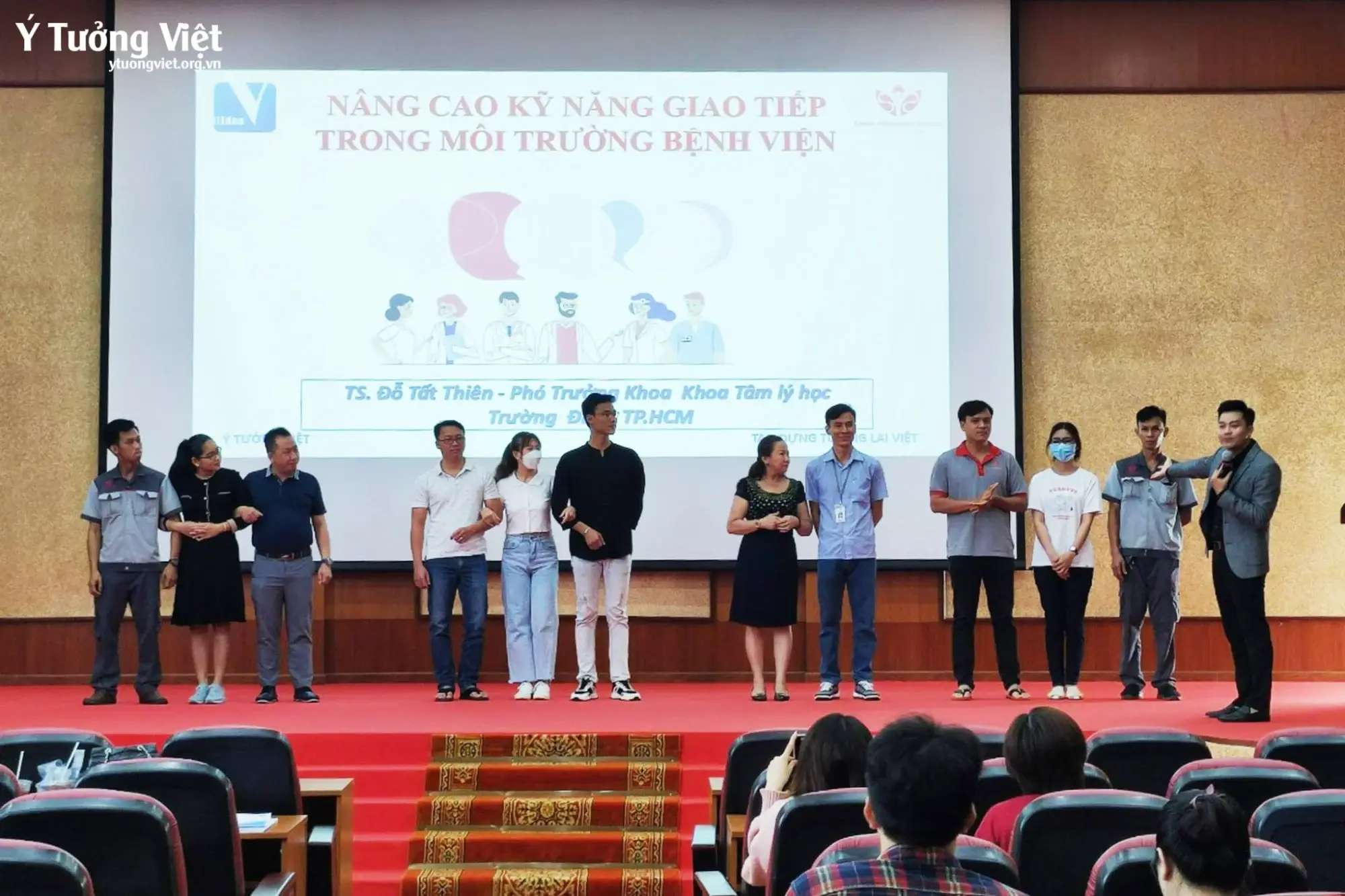 Chuỗi chương trình tập huấn “Nâng cao kỹ năng giao tiếp – ứng xử trong môi trường bệnh viện” cùng bệnh viện Đa khoa Quốc tế S.I.S Cần Thơ | Tuần đào tạo thứ 4 cùng TS. Tô Nhi A và TS. Đỗ Tất Thiên