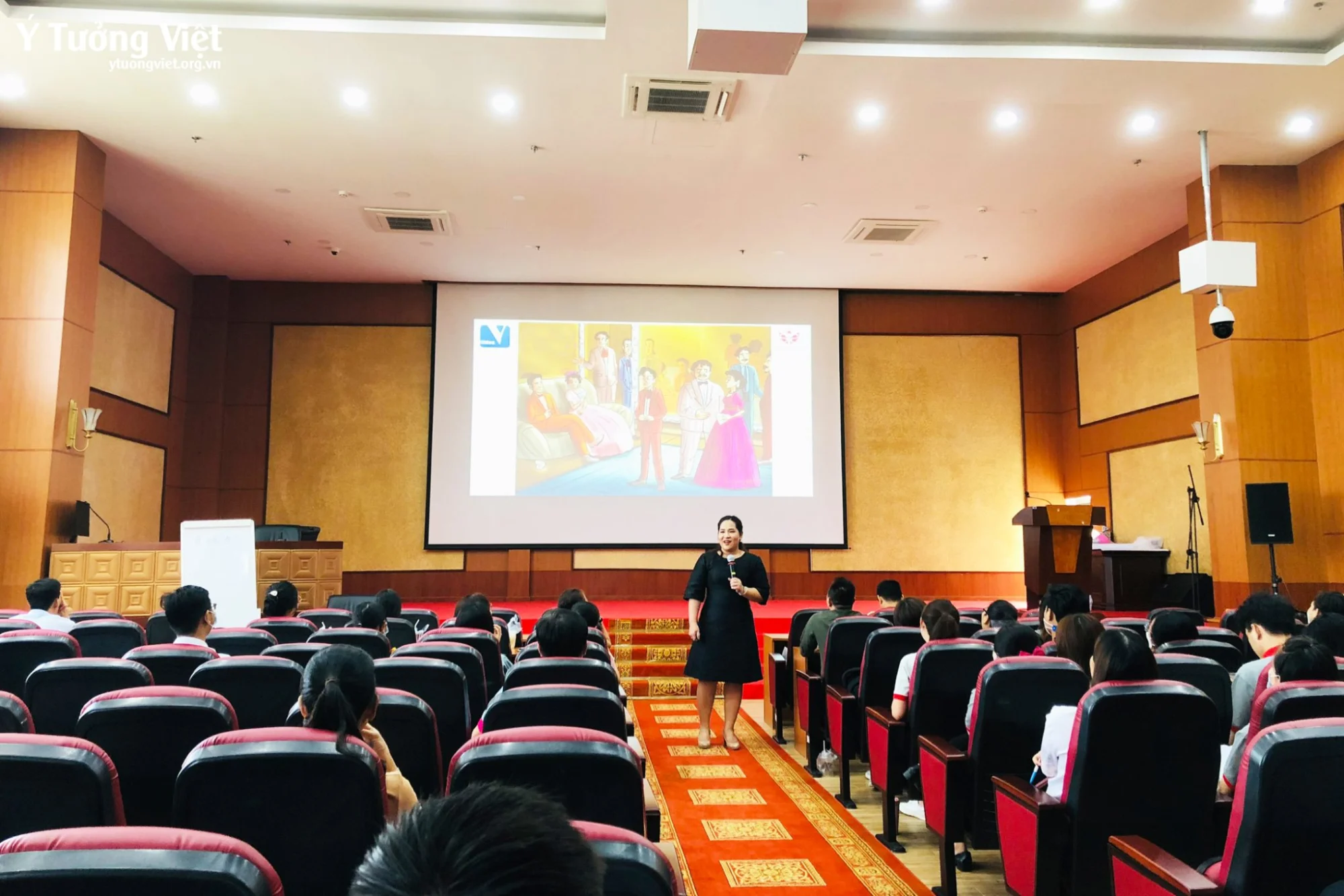 Chuỗi chương trình tập huấn “Nâng cao kỹ năng giao tiếp – ứng xử trong môi trường bệnh viện” cùng bệnh viện Đa khoa Quốc tế S.I.S Cần Thơ | Tuần đào tạo thứ 4 cùng TS. Tô Nhi A và TS. Đỗ Tất Thiên