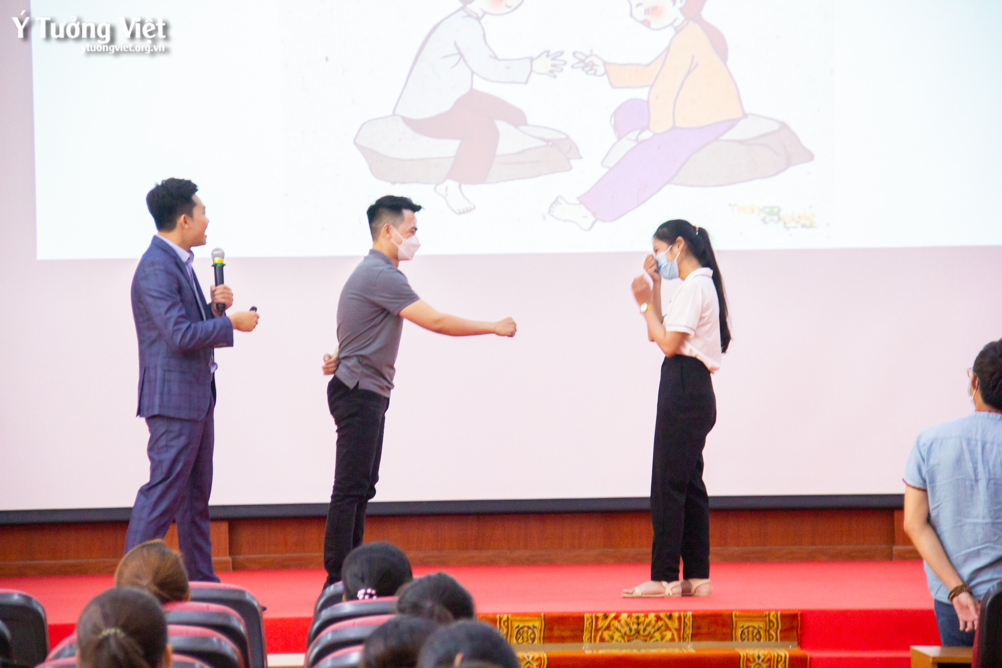 Chuỗi chương trình tập huấn “Nâng cao kỹ năng giao tiếp – ứng xử trong môi trường bệnh viện” cùng Bệnh viện Đa khoa Quốc tế S.I.S Cần Thơ | Tuần đào tạo thứ 5 cùng TS. Tô Nhi A và TS. Đỗ Tất Thiên