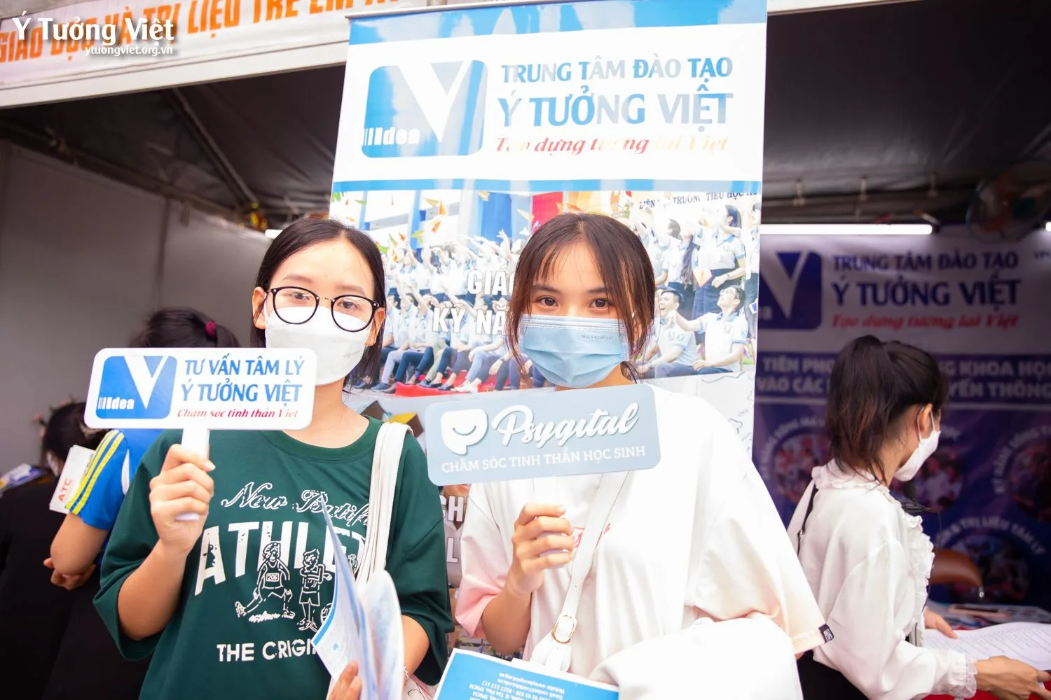 Chủ Nhật Tuyệt Vời Cùng Ngày Hội Việc Làm Hcmue 2022 08