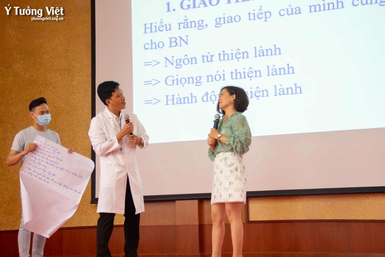 Chương Trình Tập Huấn Nâng Cao Kỹ Năng Giao Tiếp ứng Xử Trong Môi Trường Bệnh Viện Cùng 500 Y Bác Sĩ, điều Dưỡng, Nhân Viên Bệnh Viện Đa Khoa Quốc Tế S.i.s Cần Thơ 04
