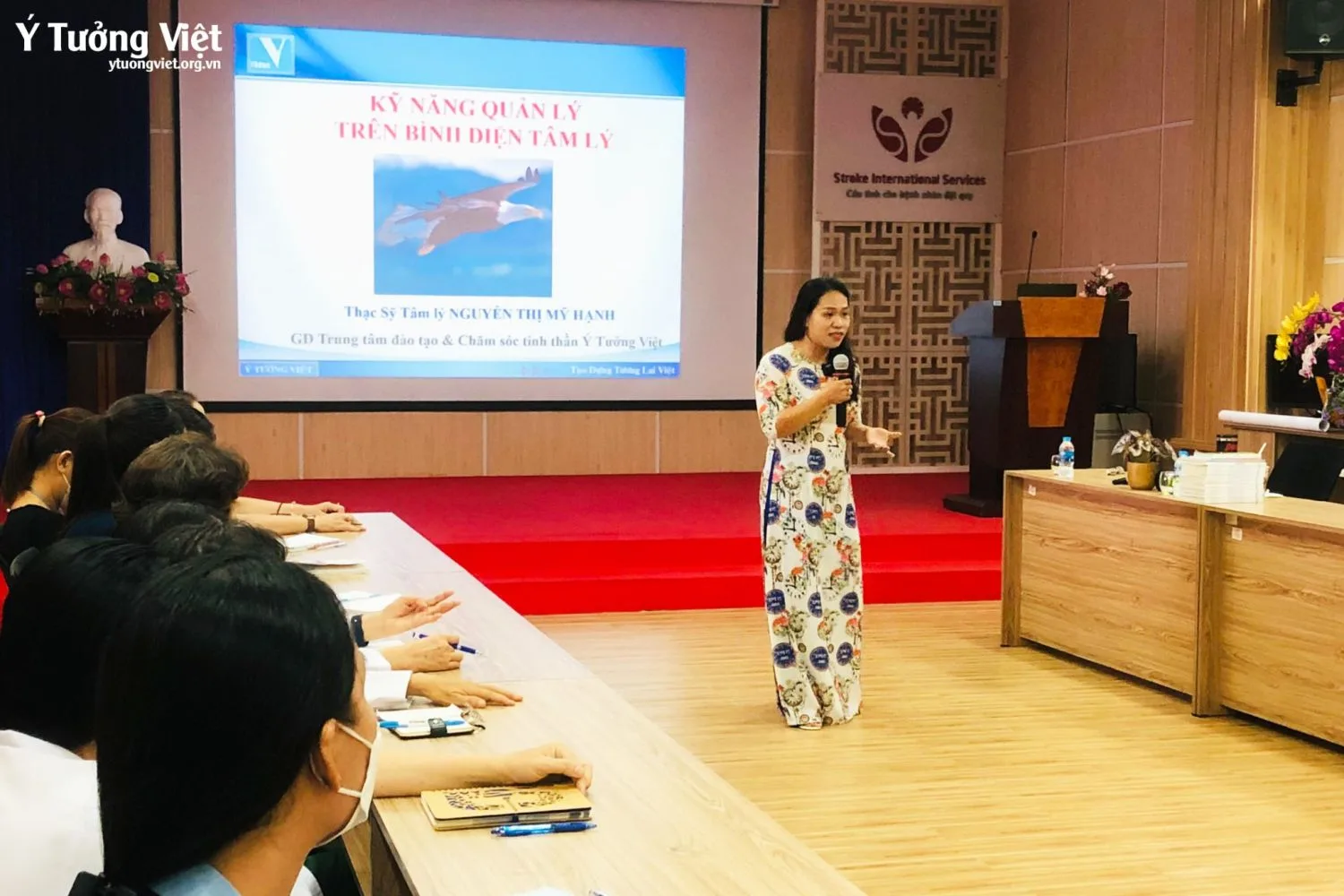Khởi động Chuỗi Chương Trình Tập Huấn Nâng Cao Kỹ Năng Giao Tiếp ứng Xử Trong Môi Trường Bệnh Viện Cùng Bệnh Viện đa Khoa Quốc Tế Sis Cần Thơ 12