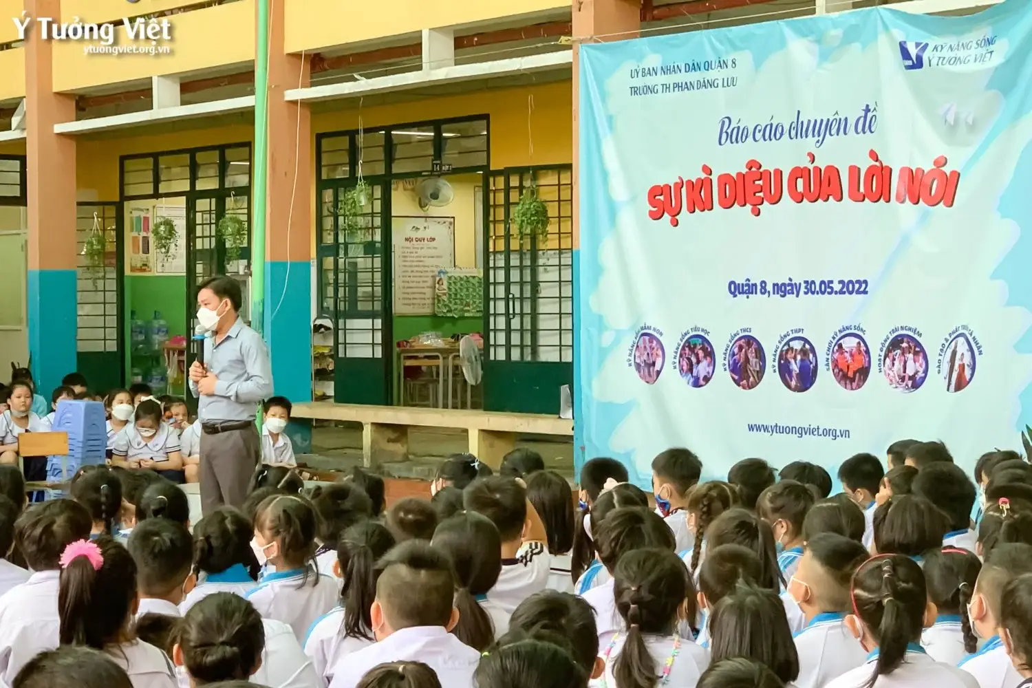 Trường Tiểu Học Phan Đăng Lưu Chuyên đề SỰ KỲ DiỆu CỦa LỜi NÓi Lời Hay Cho đi, ý đẹp Còn Mãi 04