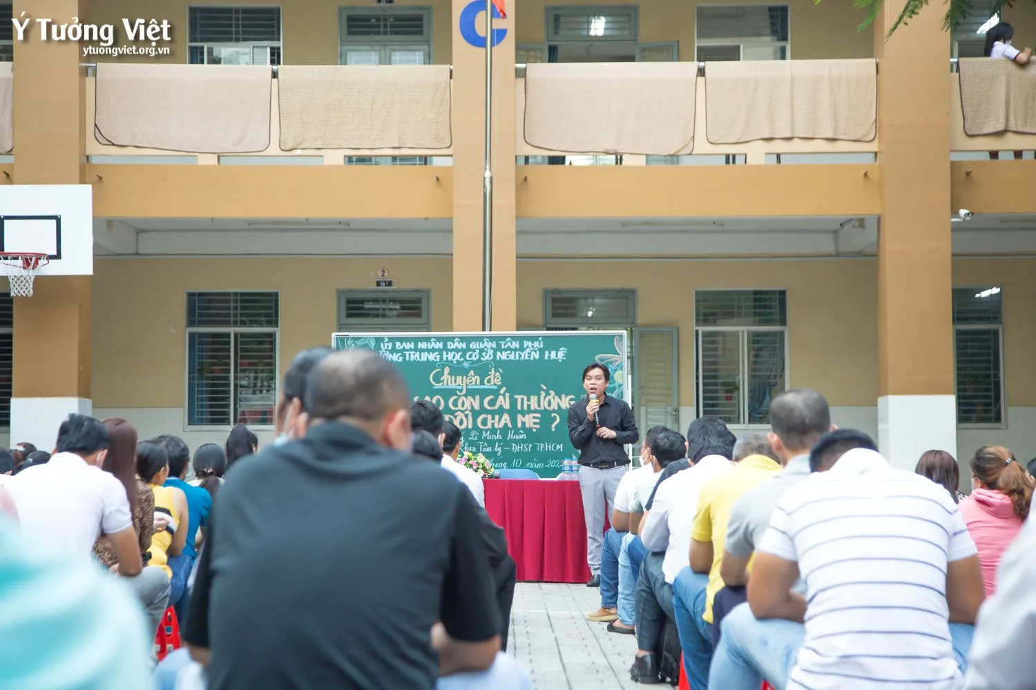 Chuyên đề Tại Sao Con Cái Thường Nói Dối Cha Mẹ Trường Thcs Nguyễn Huệ 07