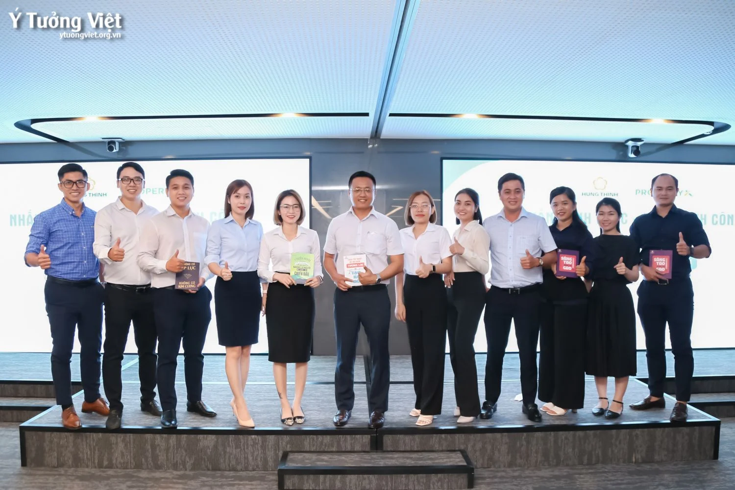 Nhấn Hạnh Phúc Bật Thành Công Cùng đội Ngũ Cán Bộ Nhân Viên Tập đoàn Hưng Thịnh 11
