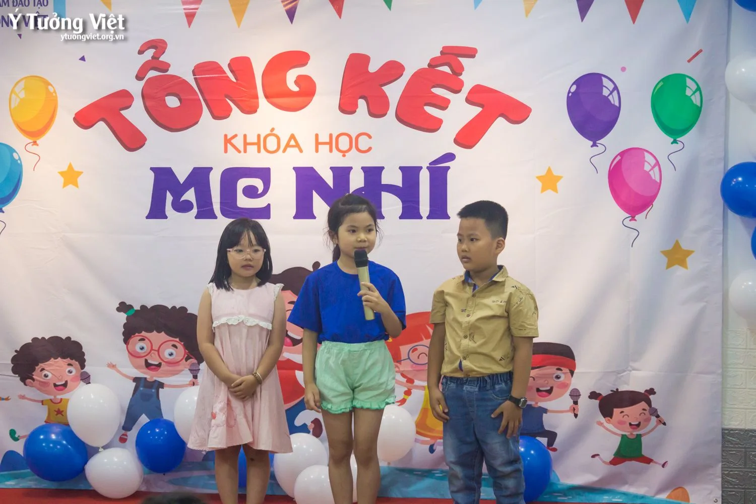 Tổng Kết Cuối Khóa Mc Nhí Con Tỏa Sáng Trên Sân Khấu Của Riêng Mình 07