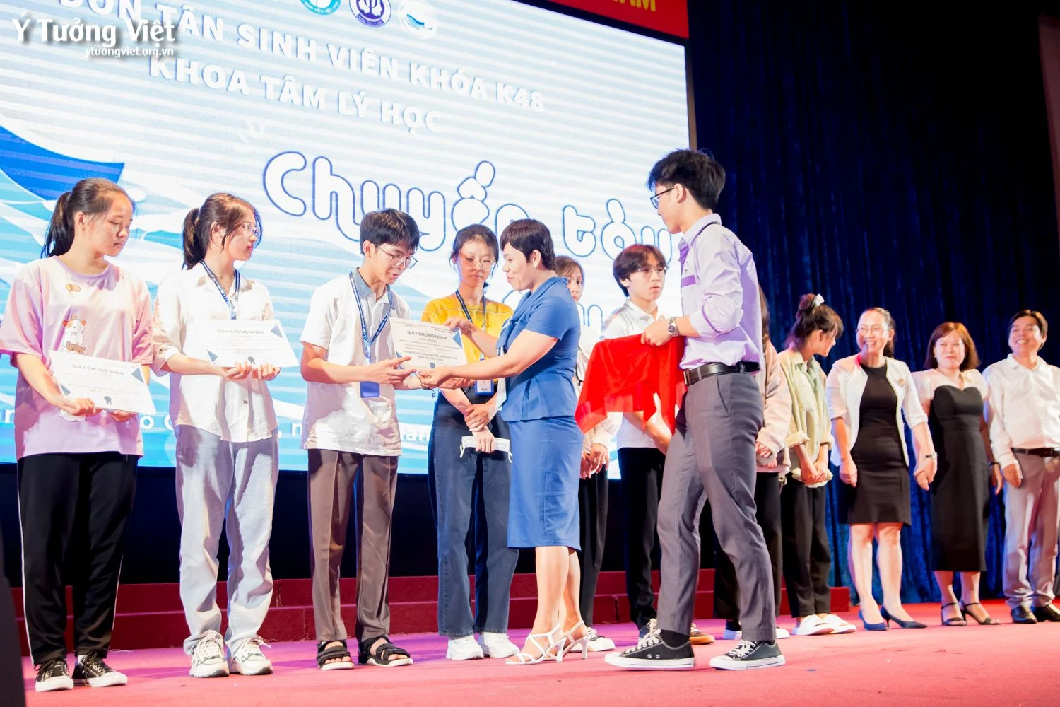 Ý Tưởng Việt đồng Hành Cùng Tân Sinh Viên Khoa Tâm Lý Học Trường Đại Học Sư Phạm Thành Phố Hồ Chí Minh 02