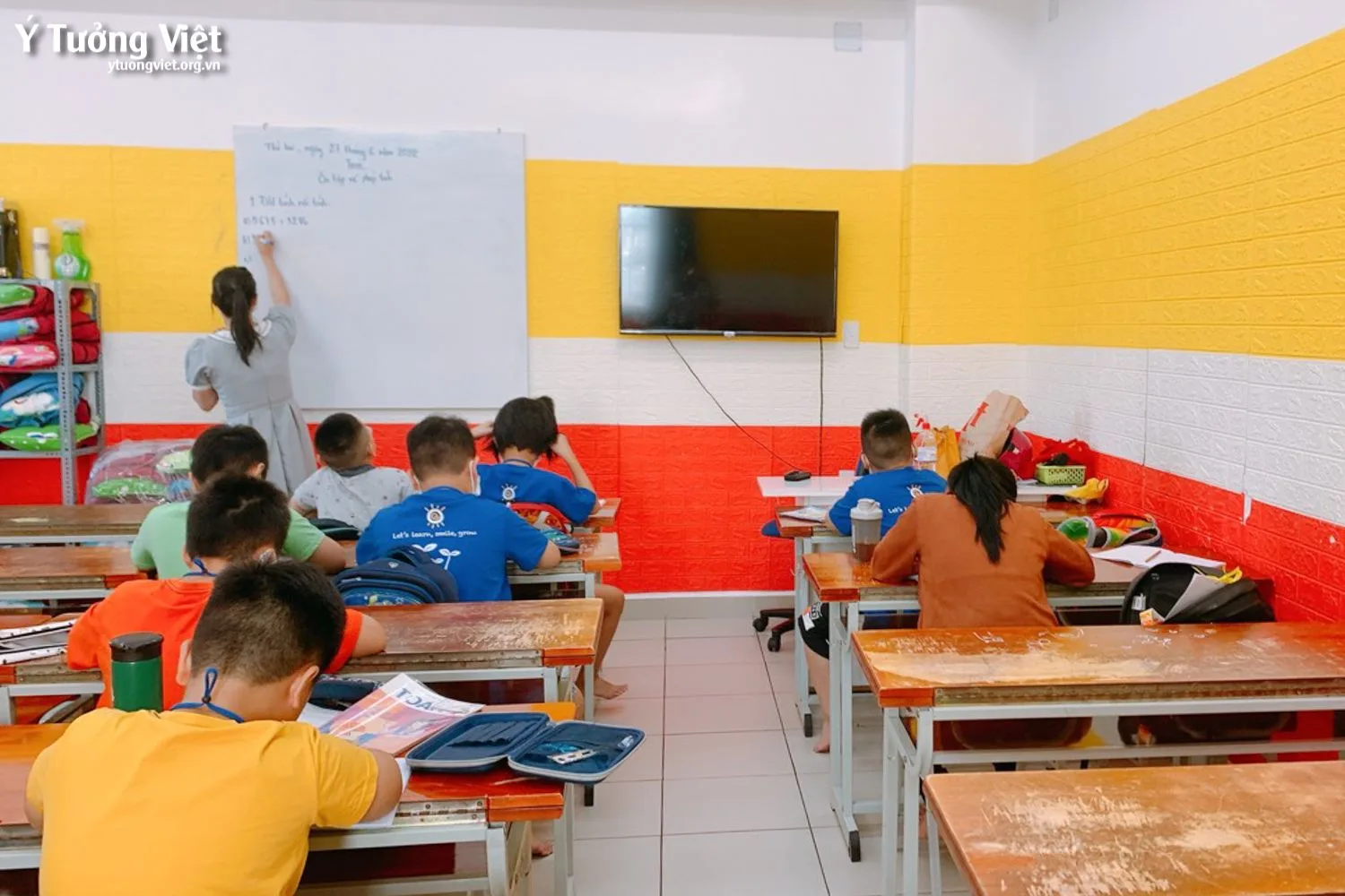 Bán Trú Hè Sôi động, Tụi Mình Học Gì Bồi Dưỡng Toán, Tiếng Việt, Tiếng Anh Với Các Giờ Học Văn Hóa 07