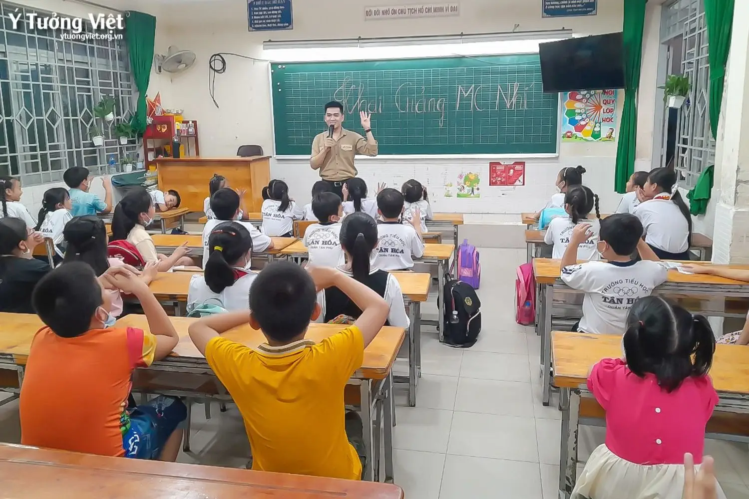 Clb Mc Nhí ở Trường Th Tân Hóa 05