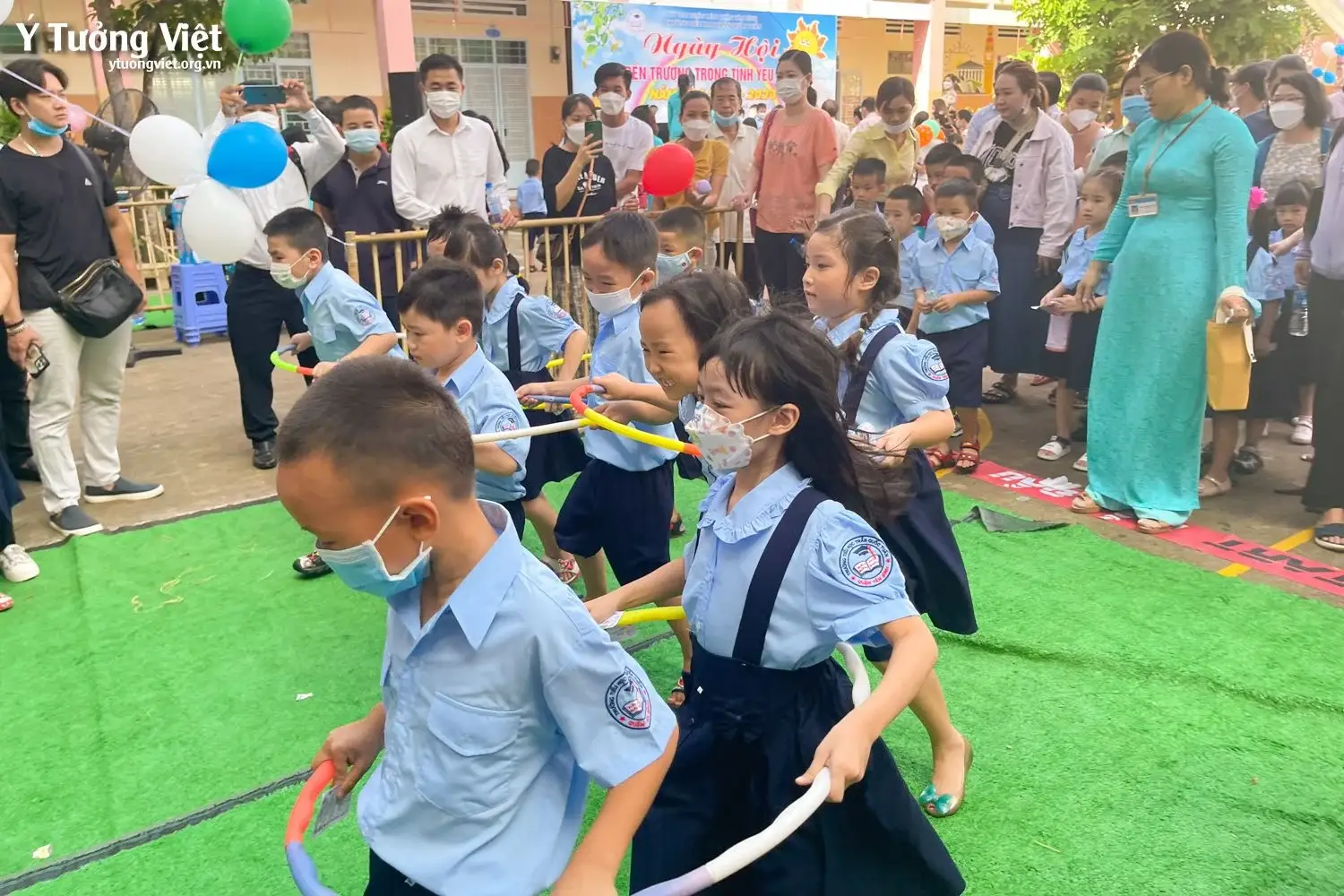 Những Khoảnh Khắc đáng Yêu Cùng Trường Mới Bạn Mới Của Các Bạn Nhỏ Lớp Một Trường Th Trần Quốc Tuấn, Th Tân Hương Và Th Hiệp Tân 03