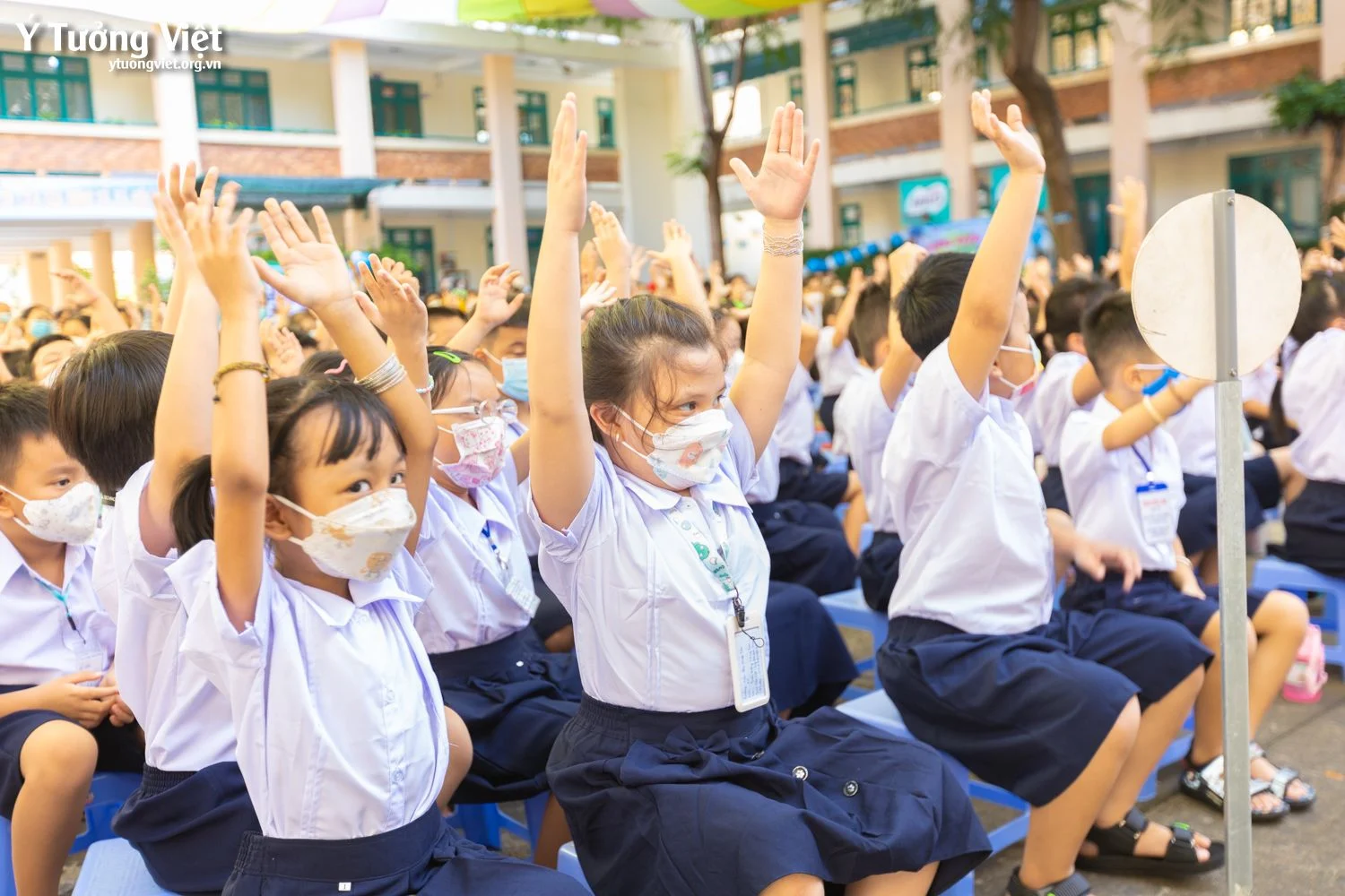 Những Khoảnh Khắc đáng Yêu Cùng Trường Mới Bạn Mới Của Các Bạn Nhỏ Lớp Một Trường Th Trần Quốc Tuấn, Th Tân Hương Và Th Hiệp Tân 08