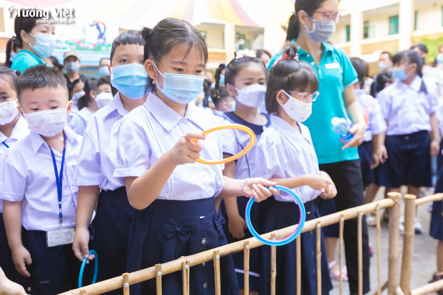 Những Khoảnh Khắc đáng Yêu Cùng Trường Mới Bạn Mới Của Các Bạn Nhỏ Lớp Một Trường Th Trần Quốc Tuấn, Th Tân Hương Và Th Hiệp Tân 12