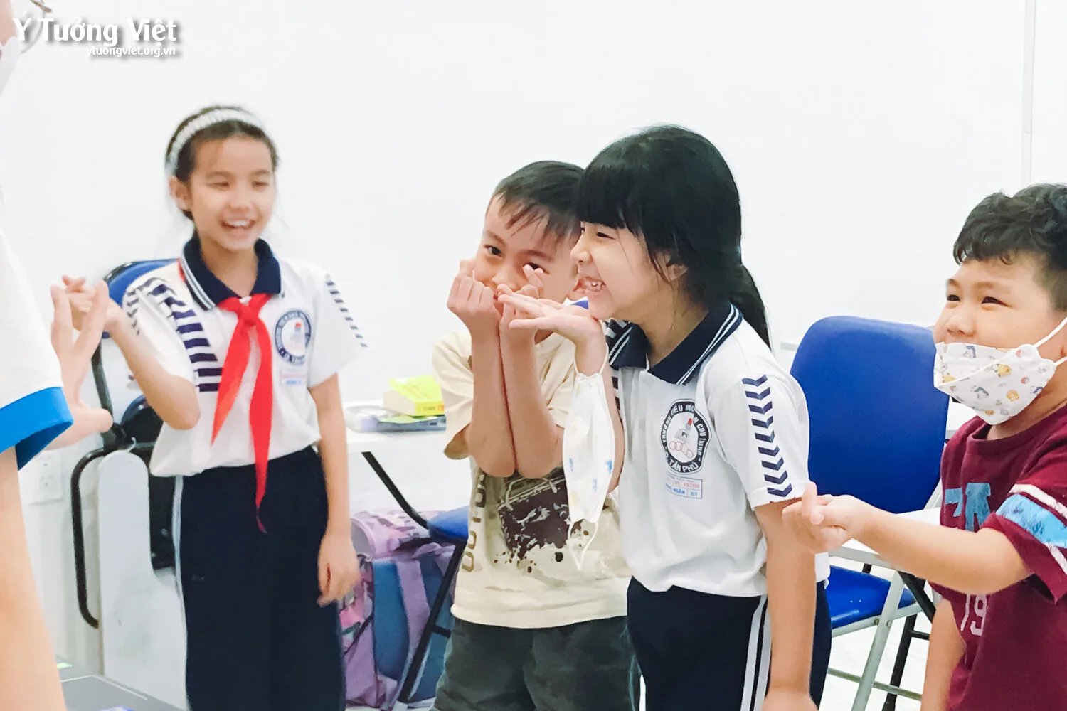 Clb Khoa Học Sáng Tạo Nhà Ý Tưởng Việt Tụi Mình Học Gì Khám Phá Trí Thông Minh Vận động 04