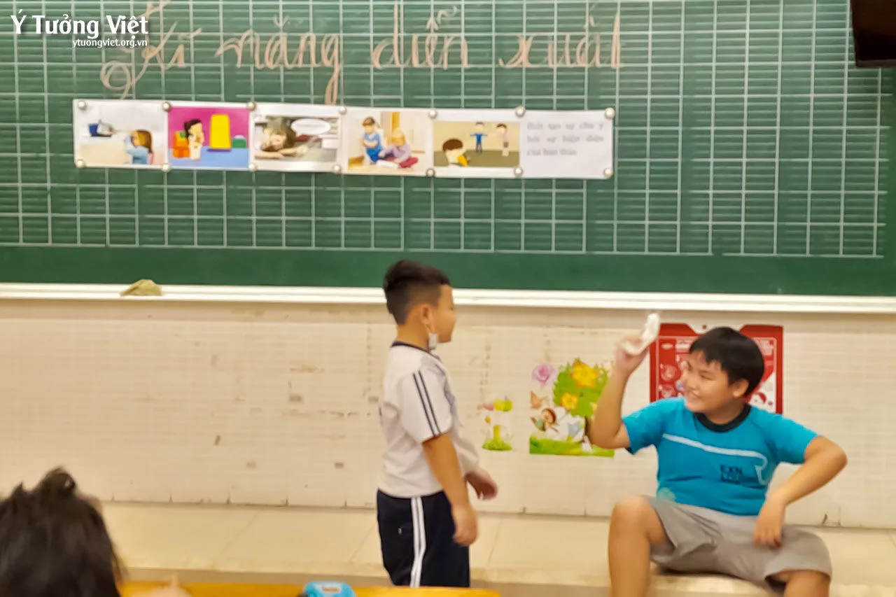 Clb Mc Nhí Tân Hóa Tụi Mình Học Gì Trau Dồi Khả Năng ứng Biến Trước ống Kính Cùng Kỹ Năng Diễn Xuất 03