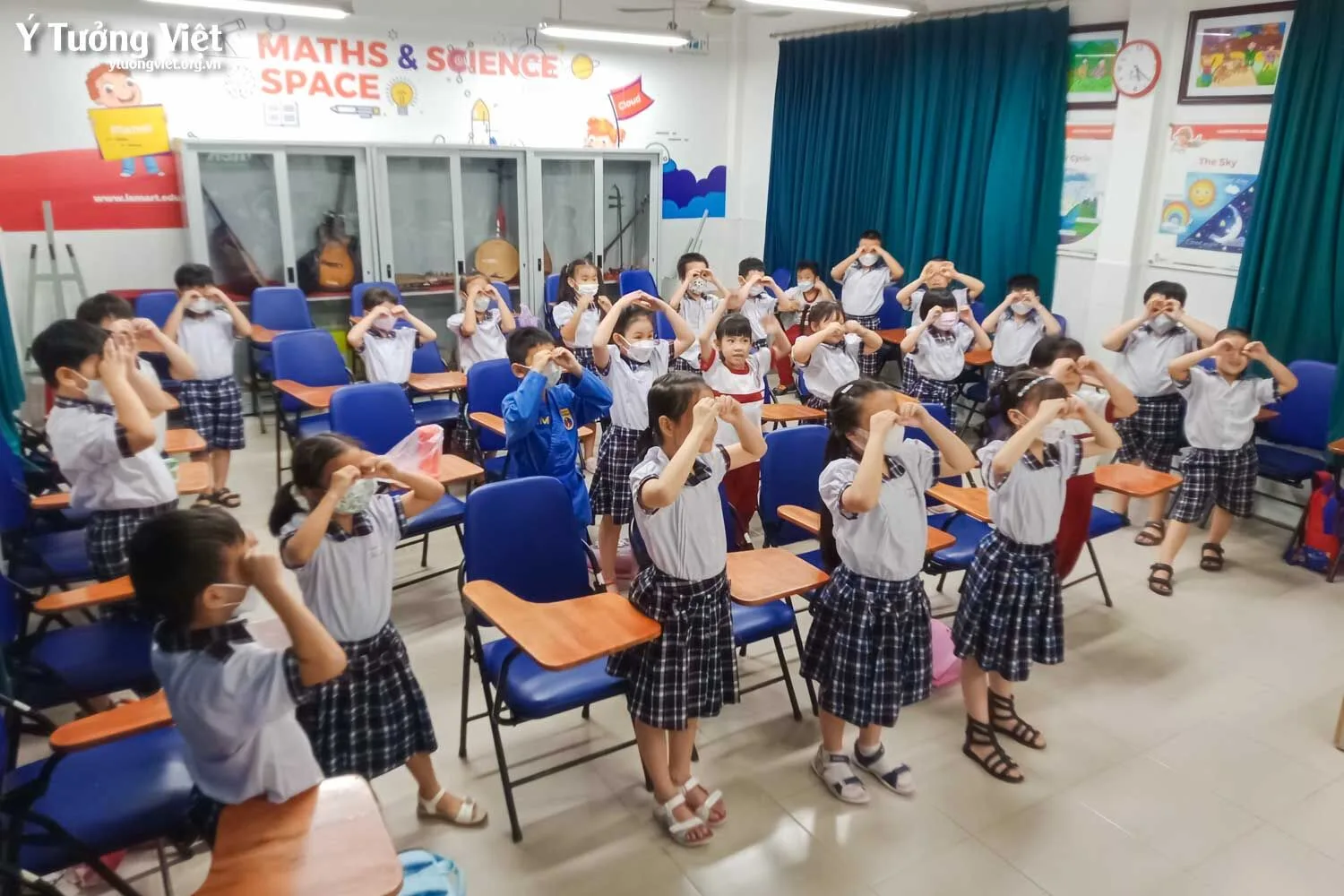 Đột Nhập Câu Lạc Bộ Mc Nhí ở Trường Th Âu Cơ, Th Tân Hóa & Th Hiệp Tân Bắt Trọn Những Khoảnh Khắc đáng Yêu Của Các én Nhỏ 02