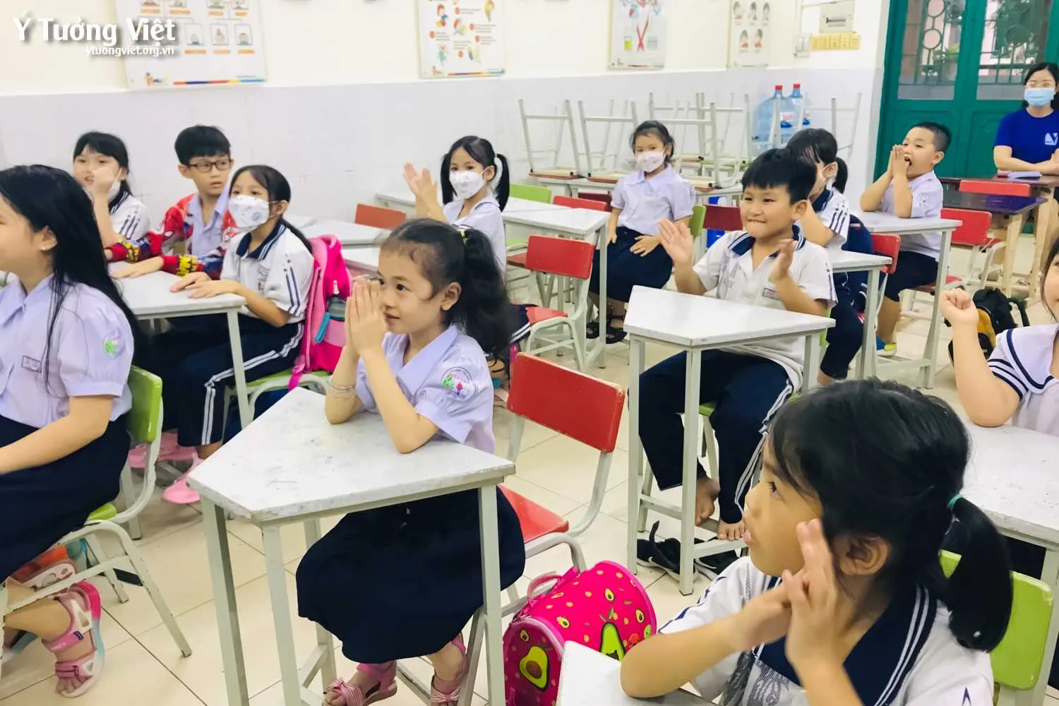Đột Nhập Câu Lạc Bộ Mc Nhí ở Trường Th Âu Cơ, Th Tân Hóa & Th Hiệp Tân Bắt Trọn Những Khoảnh Khắc đáng Yêu Của Các én Nhỏ 07