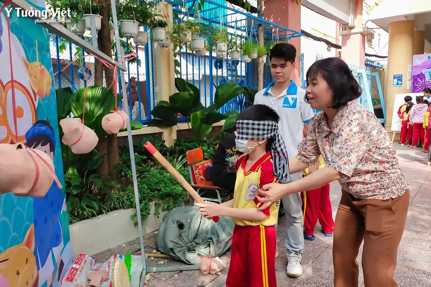 Xuân Yêu Thương Tết Hạnh Phúc ở Trường Th Trần Văn Ơn Trạm Cuối Trong Hành Trình Du Xuân Của Ý Tưởng Việt 02