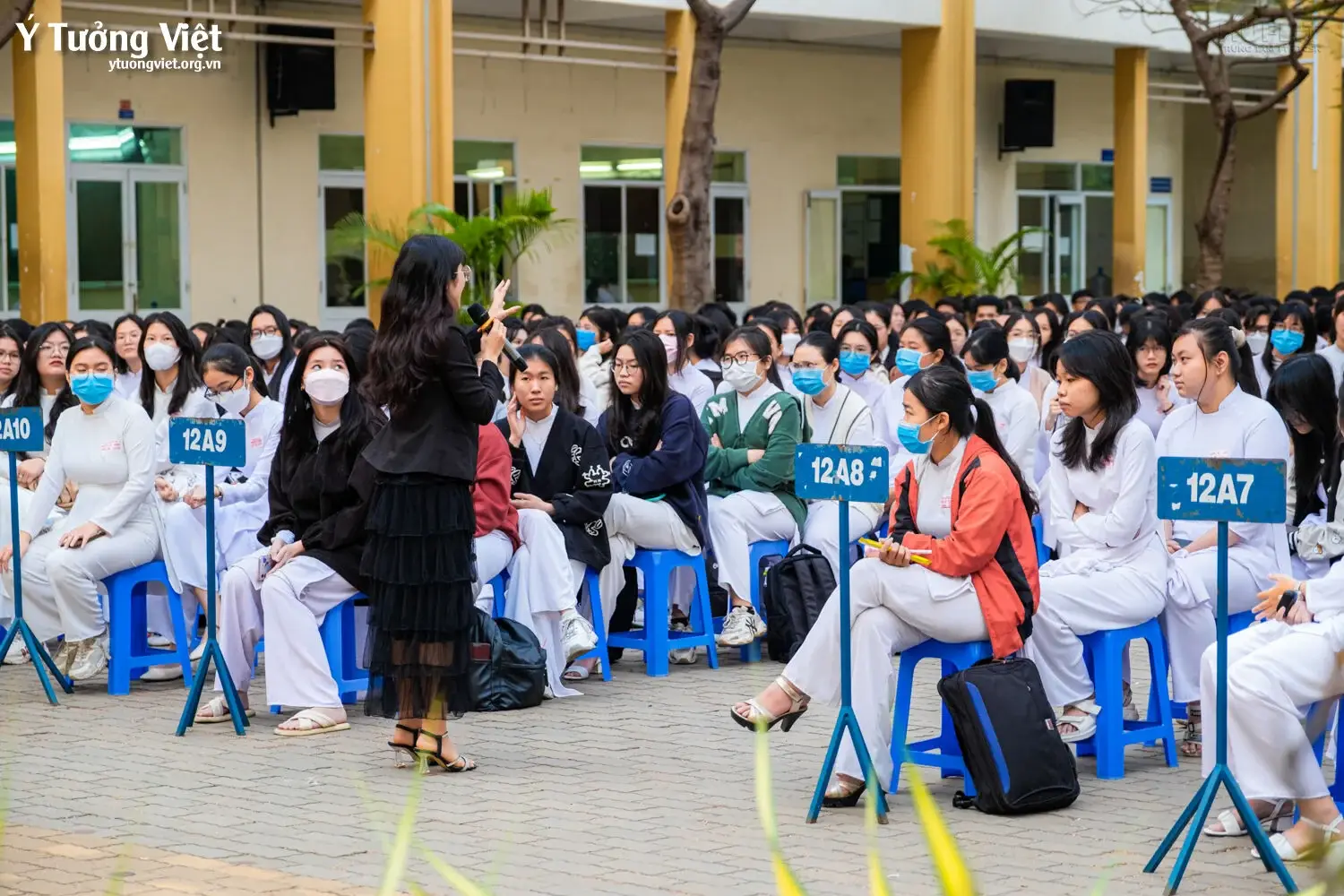 Chuyên đề Định Hướng Nghề Nghiệp Và Những điều Cần Biết Hiểu Mình Hiểu Nghề Vững Vàng Tương Lai Cùng Các Bạn Học Sinh Thpt Nguyễn Tất Thành 03