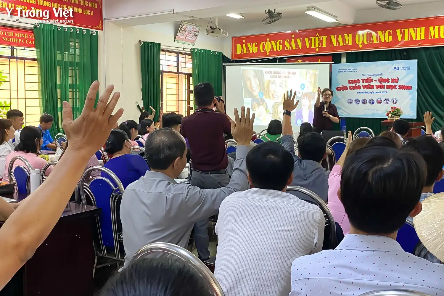 Chuyên đề Giao Tiếp ứng Xử Giữa Giáo Viên Và Học Sinh Trường Thcs Vĩnh Lộc A 02