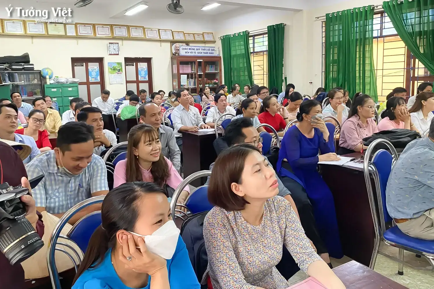 Chuyên đề Giao Tiếp ứng Xử Giữa Giáo Viên Và Học Sinh Trường Thcs Vĩnh Lộc A 05