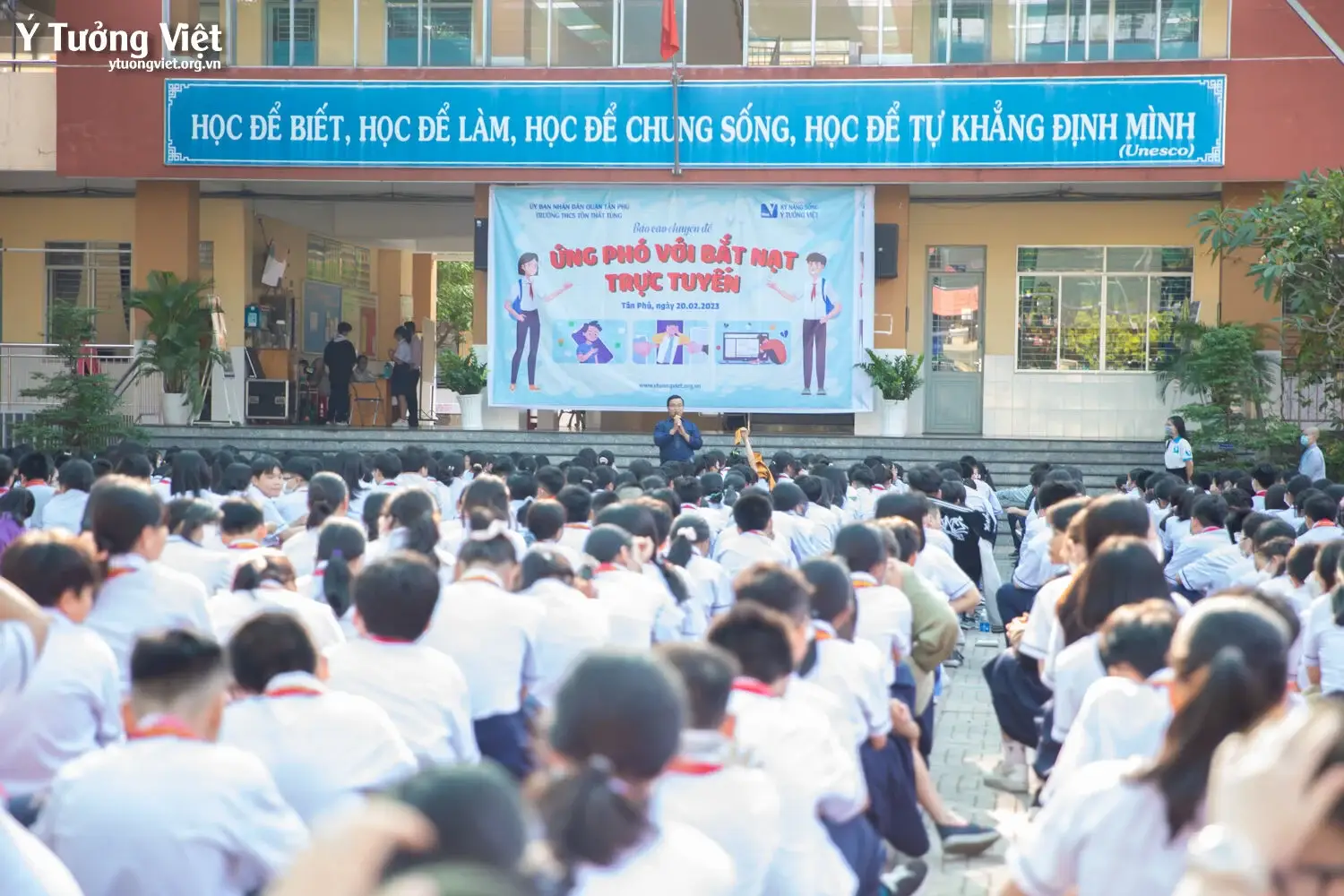 Chuyên đề Ứng Phó Với Bắt Nạt Trực Tuyến Trở Thành Những Netizen Văn Minh Cùng Các Bạn Học Sinh Thcs Tôn Thất Tùng 04