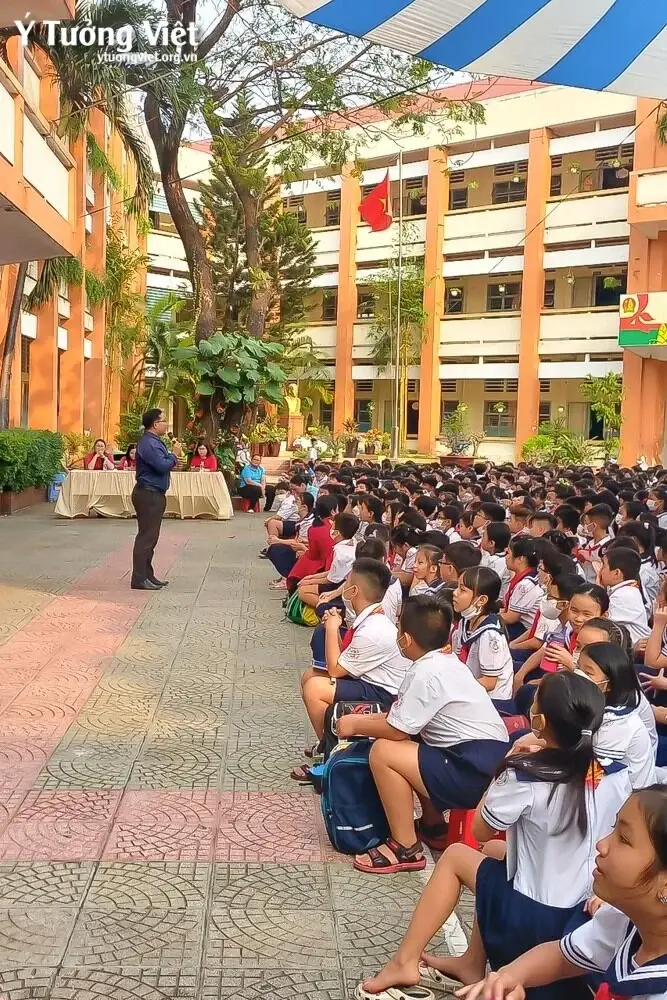Tiếp Tục Hành Trình Kết Nối Yêu Thương Cùng Các Bạn Nhỏ Trường Th Phan Chu Trinh 05
