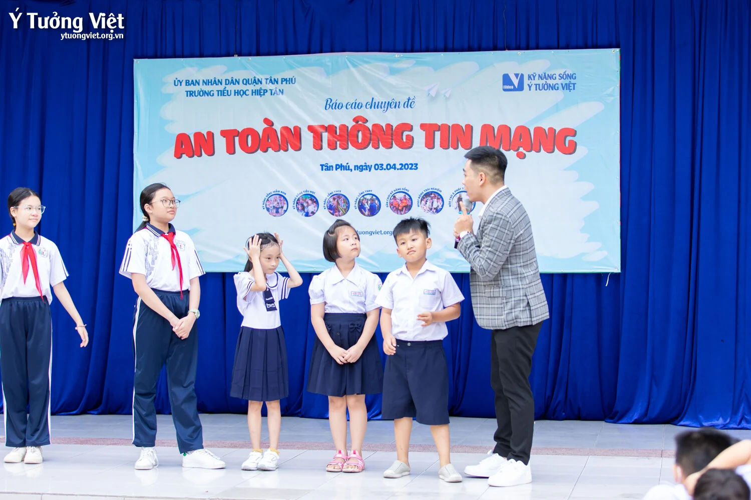 Đầu Tuần Vui Vẻ Cùng Các Bạn Học Sinh Trường Th Hiệp Tân Bỏ Túi Bộ Nguyên Tắc An Toàn Thông Tin Mạng 17