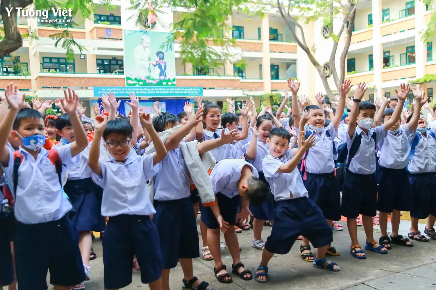 Một Sáng đầu Tuần Hết Mình ở Ngày Hội Thiếu Nhi Vui Khỏe Và Sân Chơi Thực Hành Kỹ Năng Sống Trường Th Hiệp Tân 28