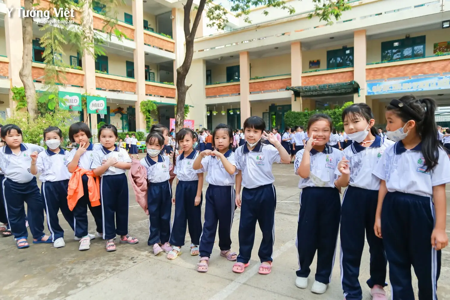 Một Sáng đầu Tuần Hết Mình ở Ngày Hội Thiếu Nhi Vui Khỏe Và Sân Chơi Thực Hành Kỹ Năng Sống Trường Th Hiệp Tân 33
