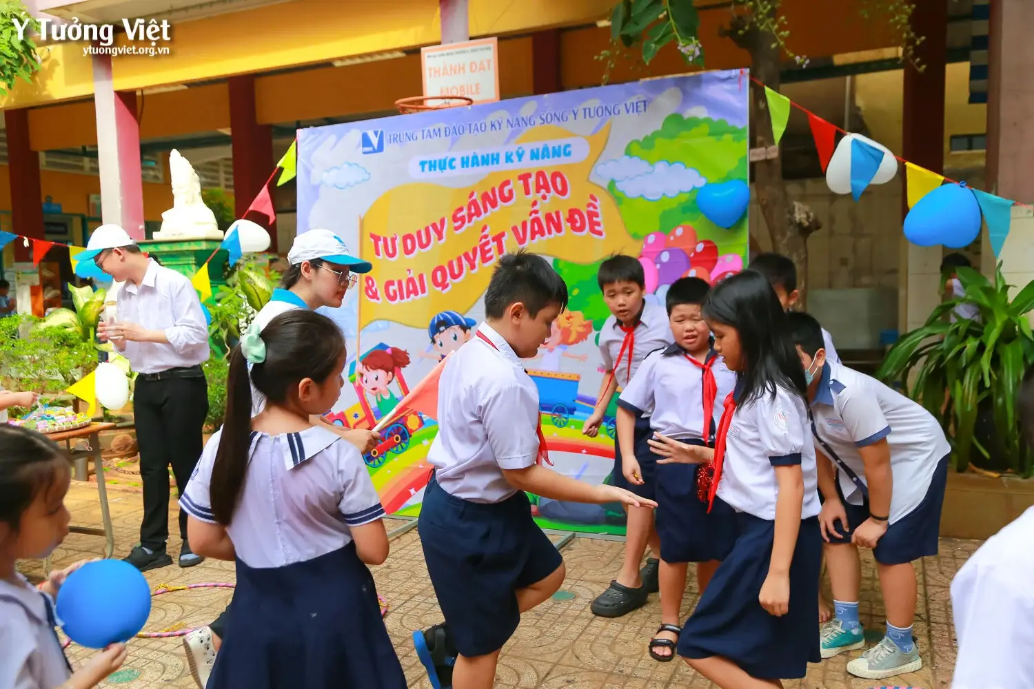 Sân Chơi Thực Hành Kỹ Năng Sống Trường Th Lạc Long Quân Lúc Chơi Hết Mình Lúc Về Có Hình 11