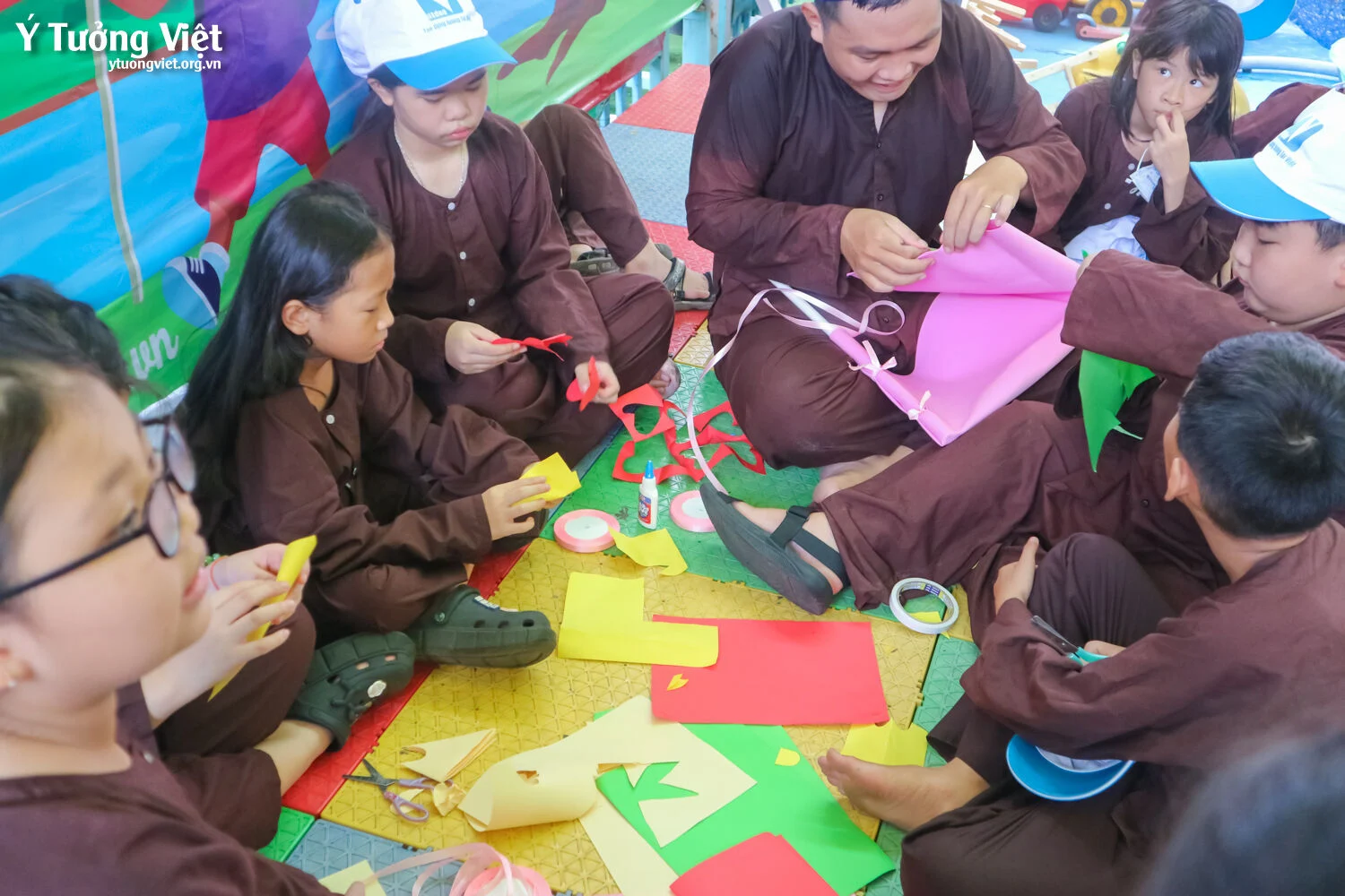 Hoạt động Trải Nghiệm Dấu ấn Tuổi Xanh Trang Lưu Bút Khó Quên Tuổi Học Trò 13