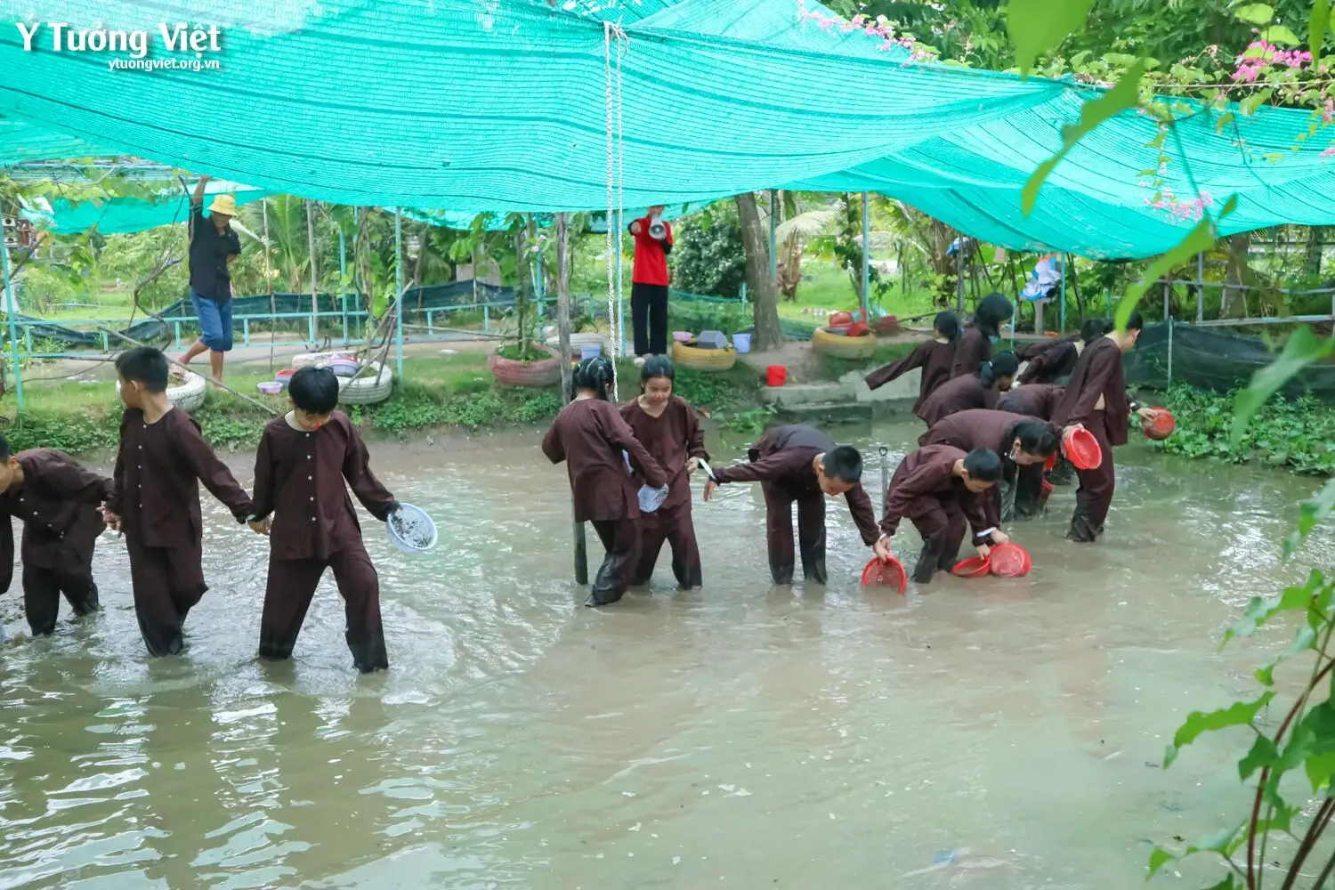 Hoạt động Trải Nghiệm Dấu ấn Tuổi Xanh Trang Lưu Bút Khó Quên Tuổi Học Trò 19