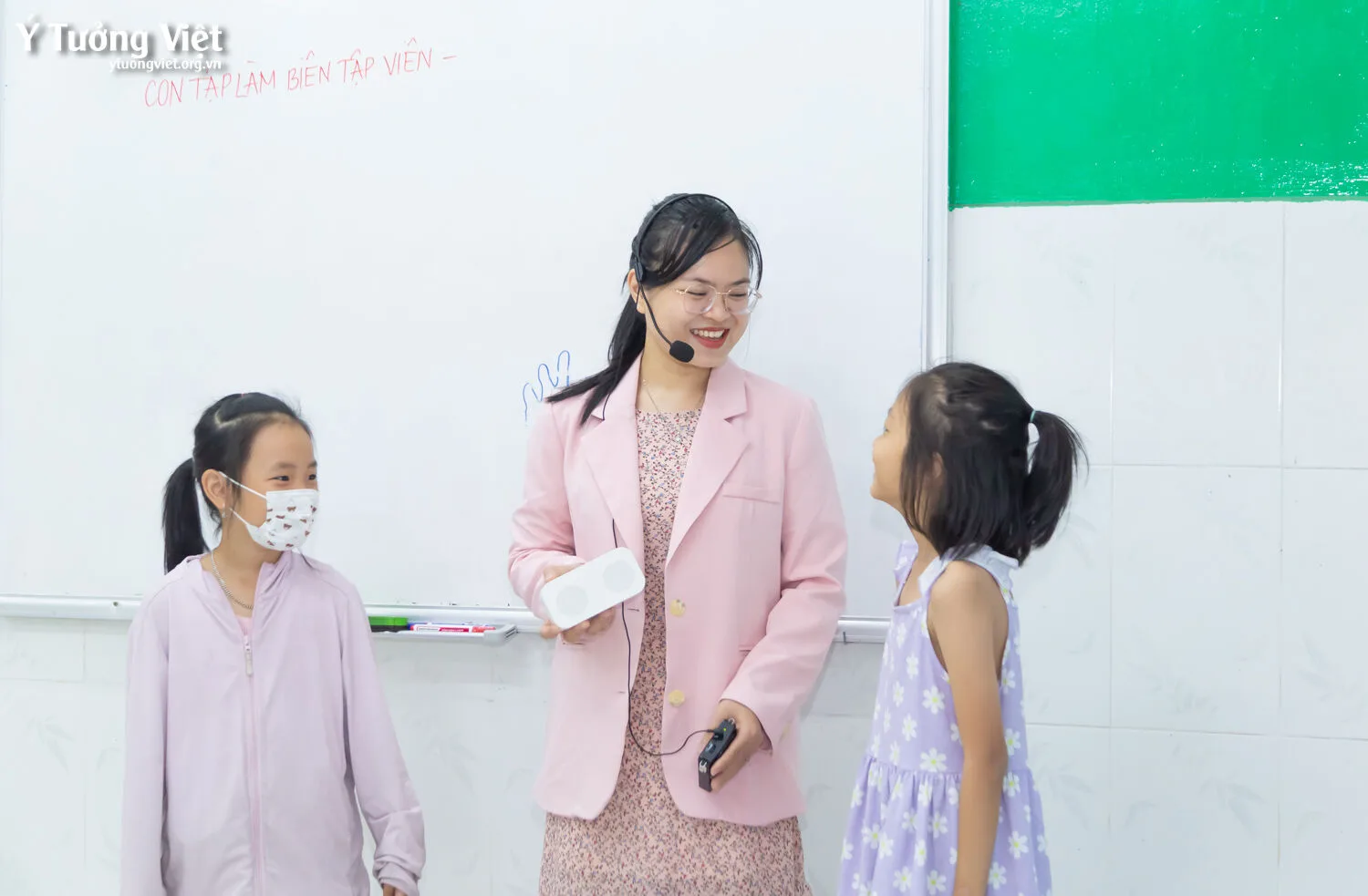 Năng Khiếu Hè 2023 Em Tập Làm Biên Tập Viên Ở Lớp Mc Nhí 13