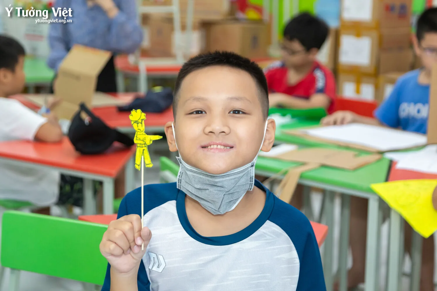 Năng Khiếu Hè 2023 Tìm Hiểu Kiến Thức Về Bóng Của Sự Vật Thử Tài Dựng Rạp Chiếu Bóng Mini Ở Giờ Học Steam 17