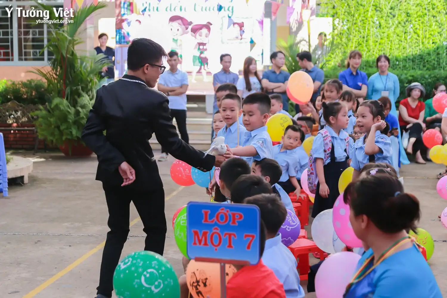 Ngày Hội Đón Học Sinh Lớp Một Trường Mới Bạn Mới 2023 Đi Học Lớp Một Mà Vui Như Các Bạn Nhỏ Trường Th Trần Quốc Tuấn Và Th Huỳnh Văn Chính Ai Lại Hông Mê 27