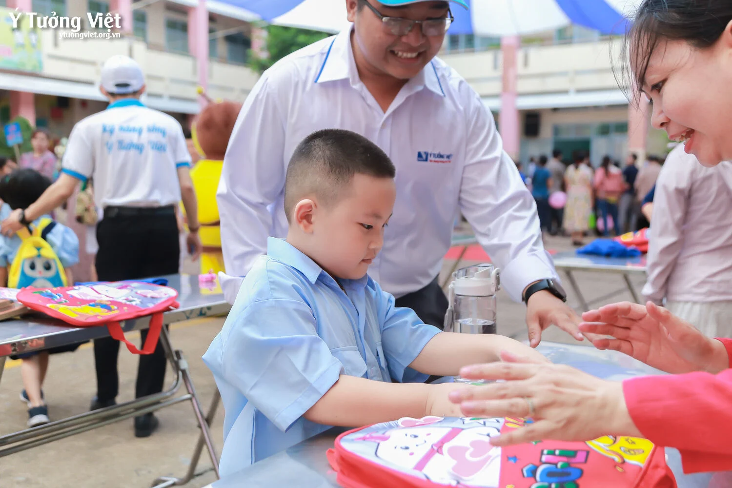 Ngày Hội Đón Học Sinh Lớp Một Trường Mới Bạn Mới 2023 Đi Học Lớp Một Mà Vui Như Các Bạn Nhỏ Trường Th Trần Quốc Tuấn Và Th Huỳnh Văn Chính Ai Lại Hông Mê 51