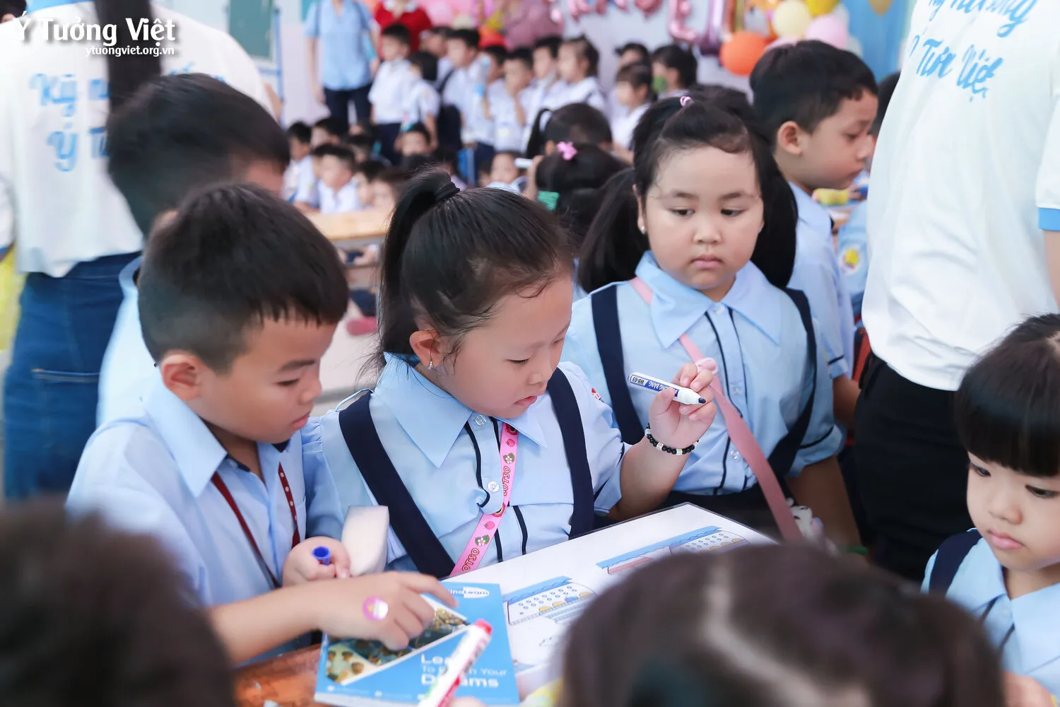 Ngày Hội Đón Học Sinh Lớp Một Trường Mới Bạn Mới 2023 Nhìn Lại Những Hình Ảnh Thật đẹp Của Các Bạn Học Sinh Lớp Một Trường Th Võ Thị Sáu Th Âu Cơ 75