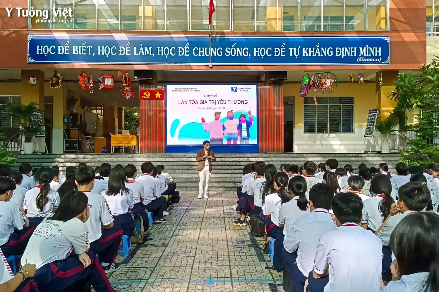 Đầu Tuần Hứng Khởi Cùng Các Bạn Học Sinh Trường Thcs Tôn Thất Tùng Lan Toả Giá Trị Yêu Thương 08