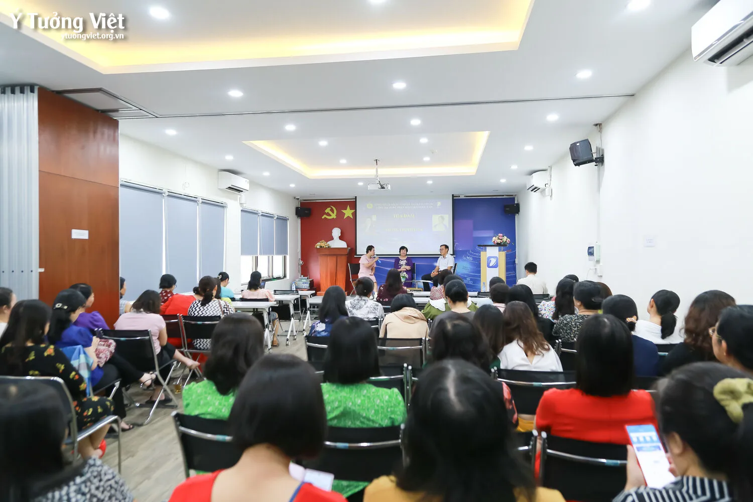 Tháng 10 Ý Nghĩa Cùng Phái đẹp Vnpt Trong Toạ đàm Chăm Sóc Sức Khoẻ Tinh Thần Cho Phụ Nữ Thời đại 4.0 02