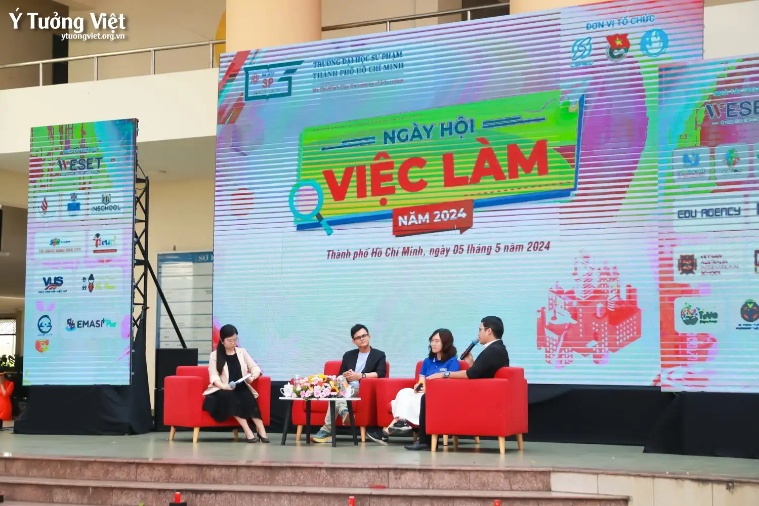 Chủ nhật đáng nhớ cùng Ngày hội việc làm HCMUE 2024