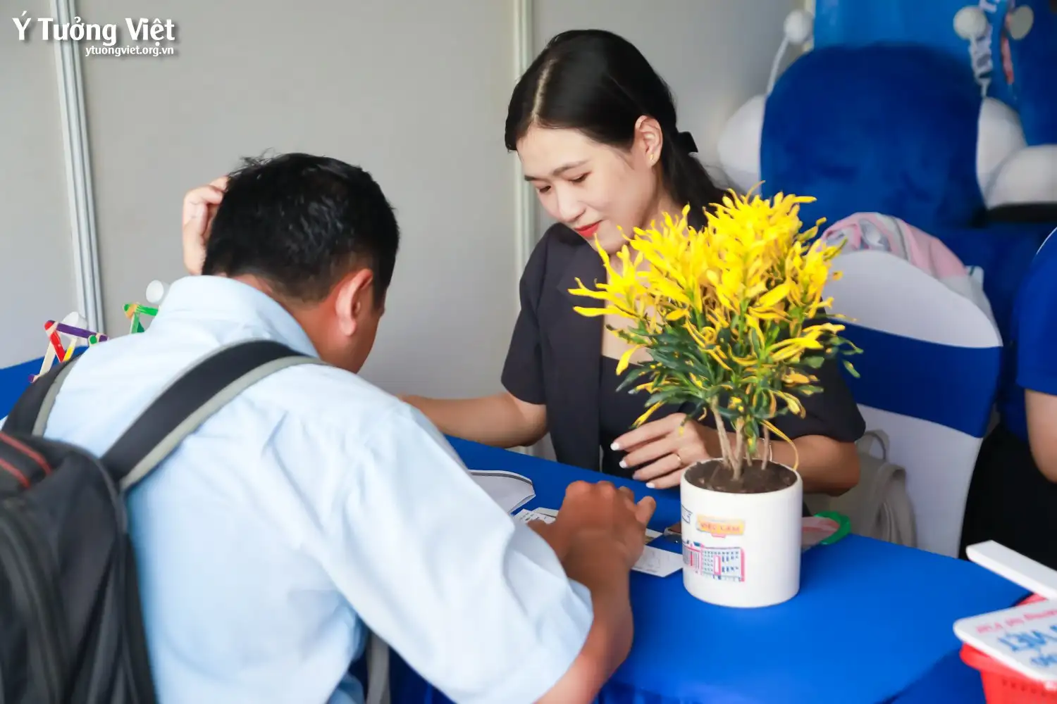 Chủ nhật đáng nhớ cùng Ngày hội việc làm HCMUE 2024