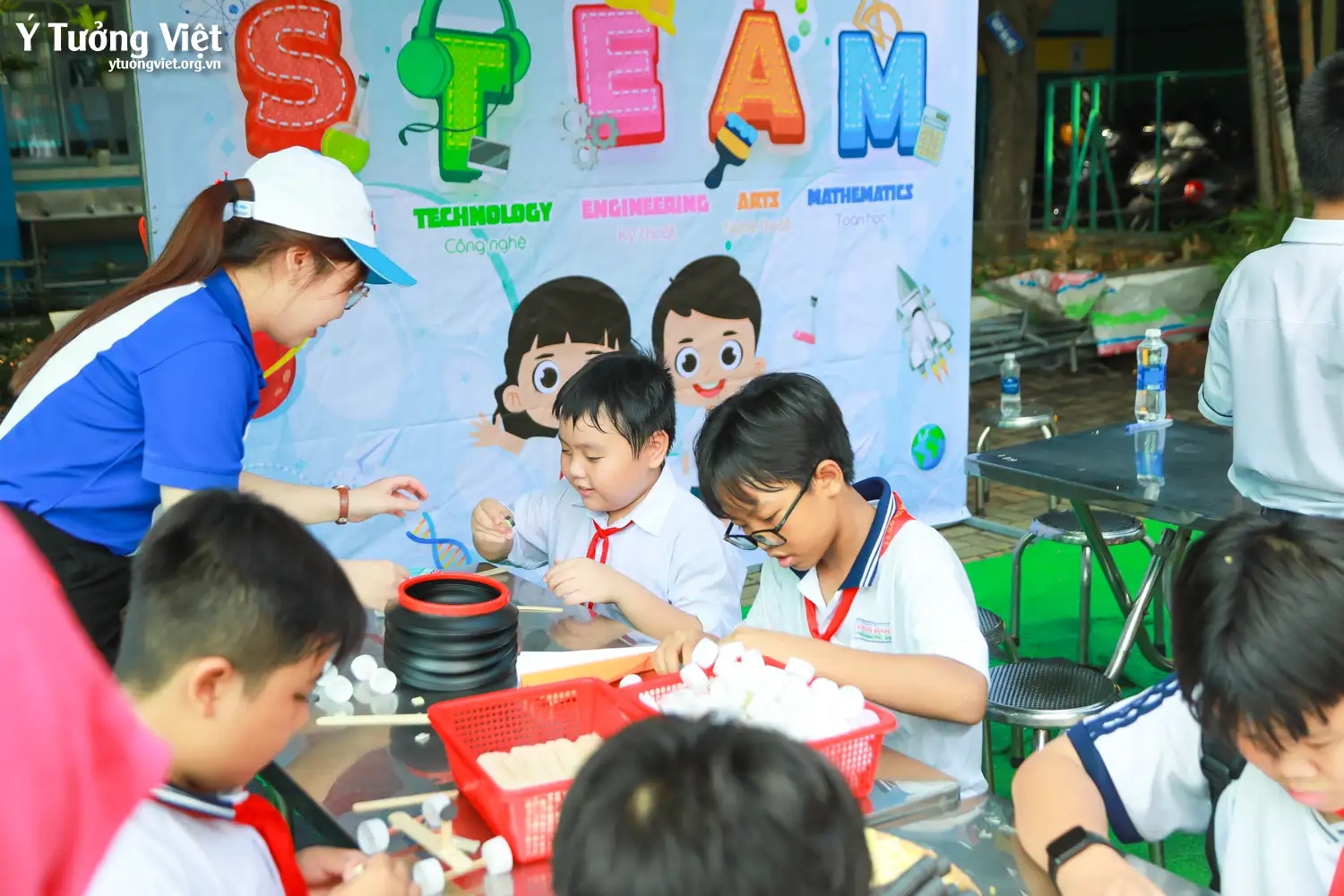 Đồng hành cùng Ngày hội STEM Quận 8 – Em là công dân số