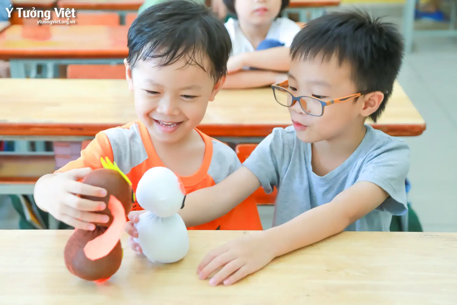 Nhật ký Hè Bản Lĩnh 2024: Tự tay làm gấu bông xinh xắn ở giờ Trải nghiệm sáng tạo