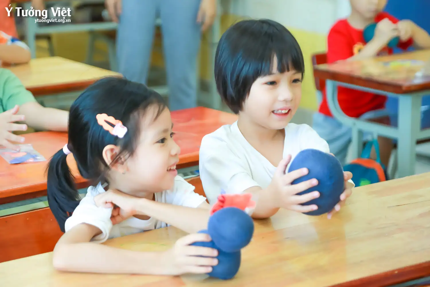 Nhật ký Hè Bản Lĩnh 2024: Tự tay làm gấu bông xinh xắn ở giờ Trải nghiệm sáng tạo