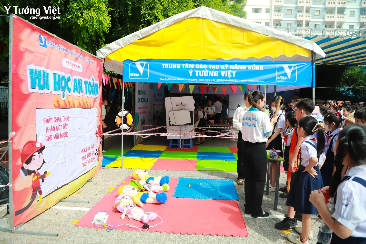 Rộn ràng mùa tổng kết, cháy hết mình cùng team Huỳnh Văn Chính ở sân chơi thực hành kỹ năng sống