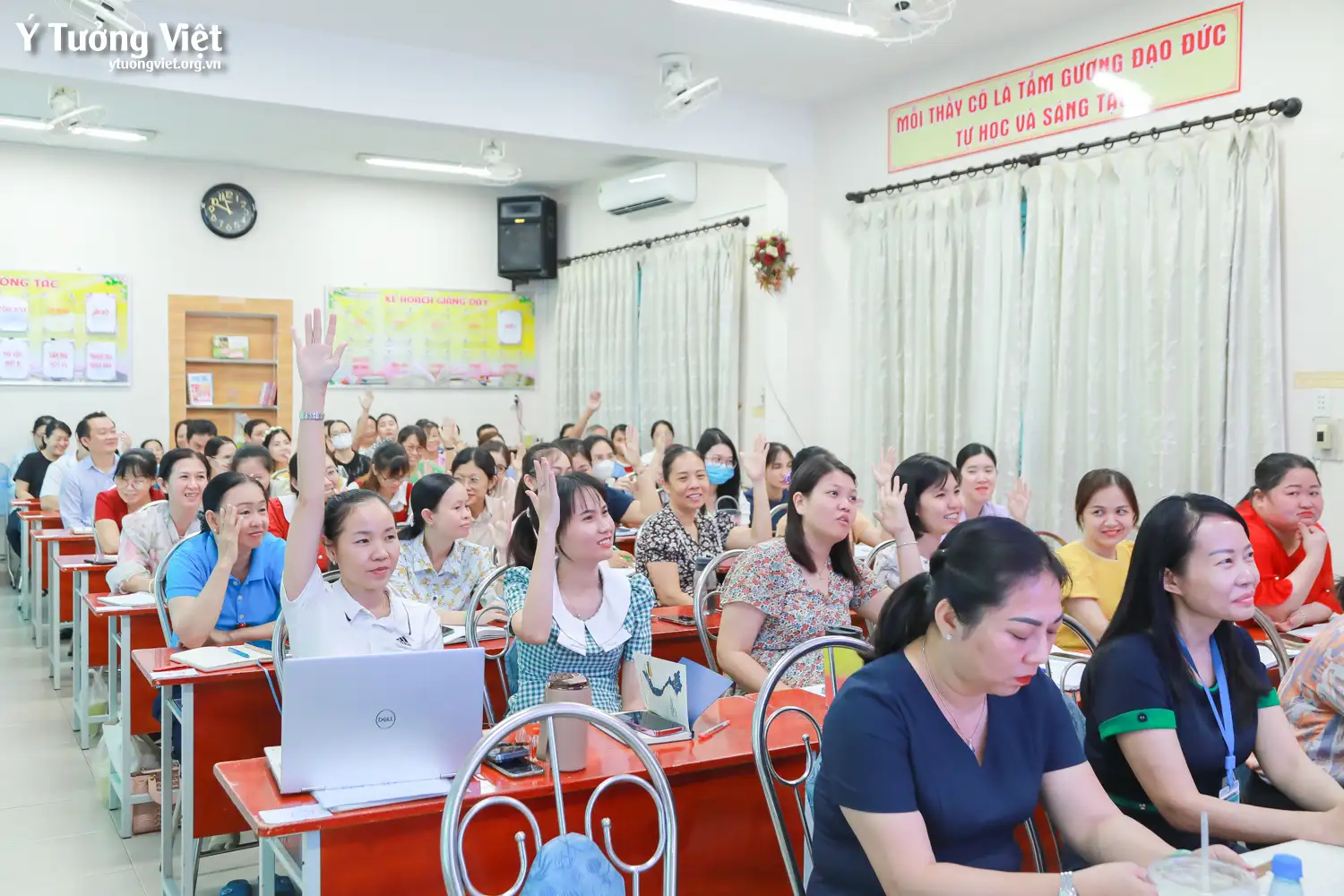 Chào mùa tựu trường 2024 – 2025 | Chuyên đề “Xây dựng tác phong nhà giáo trong bới cảnh hiện nay” – Trường TH Âu Cơ