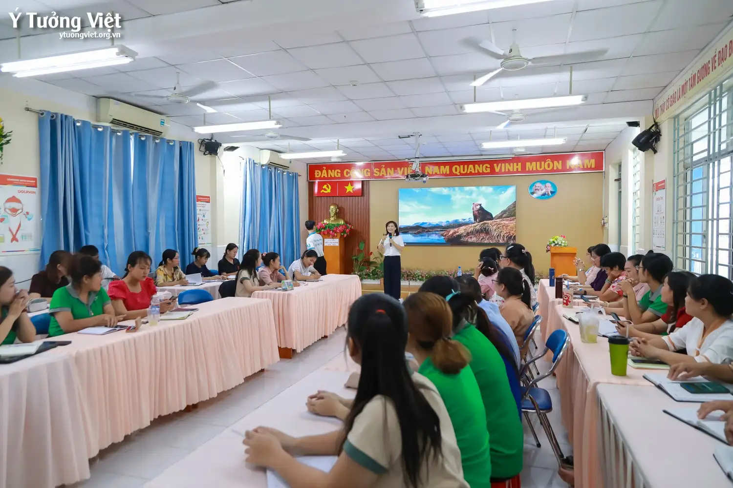 Chào mùa tựu trường 2024 – 2025 | Chuyên đề “Xây dựng tác phong sư phạm trong môi trường trường học hạnh phúc” – Trường TH Lê Thánh Tông