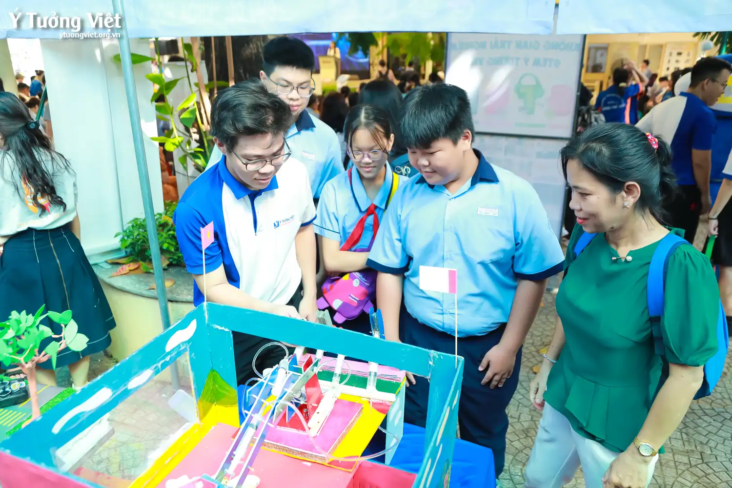 Đồng hành cùng quận 3 trong Ngày hội “Khoa học và Công nghệ” lần thứ IV