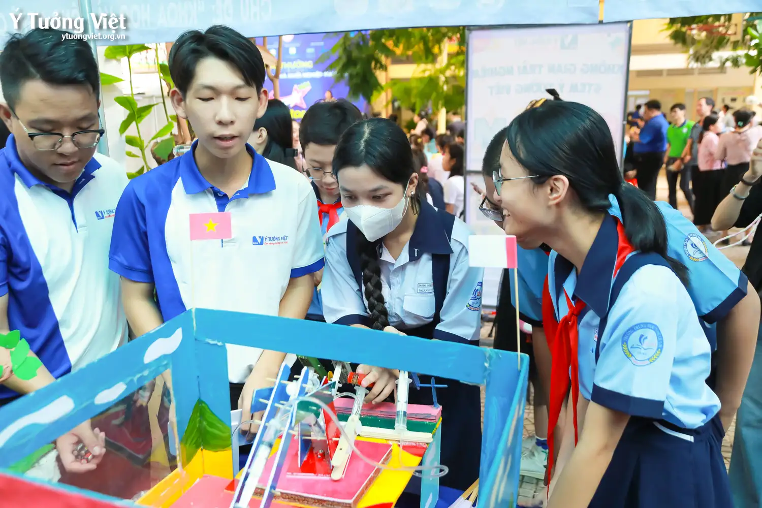 Đồng hành cùng quận 3 trong Ngày hội “Khoa học và Công nghệ” lần thứ IV