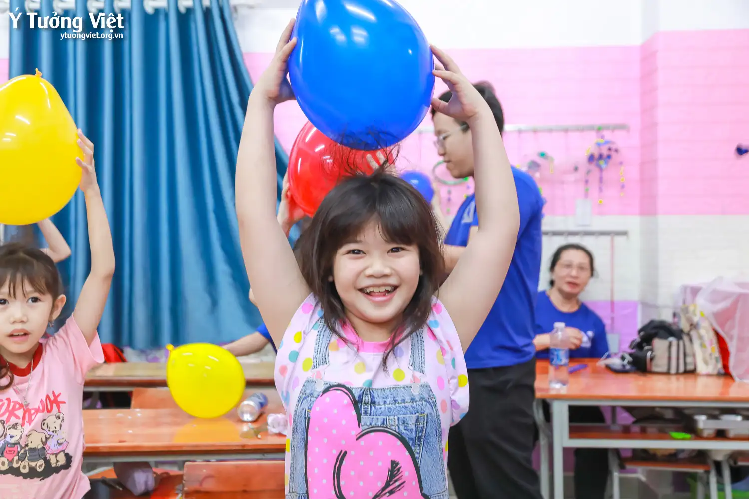 Nhật ký Hè Bản Lĩnh 2024: Tìm hiểu về hiện tượng tĩnh điện cùng thí nghiệm “Bong bóng nam châm” ở giờ học STEAM